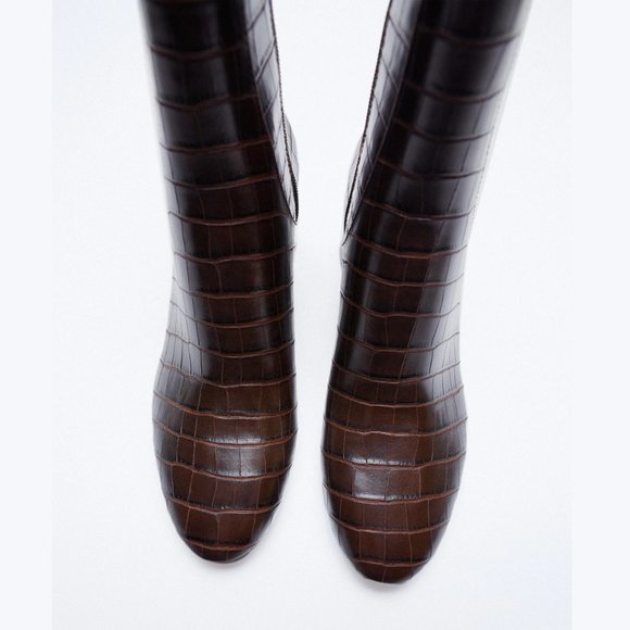 ZARA Mid-Height Ankle Boots - Picture 2 of 13